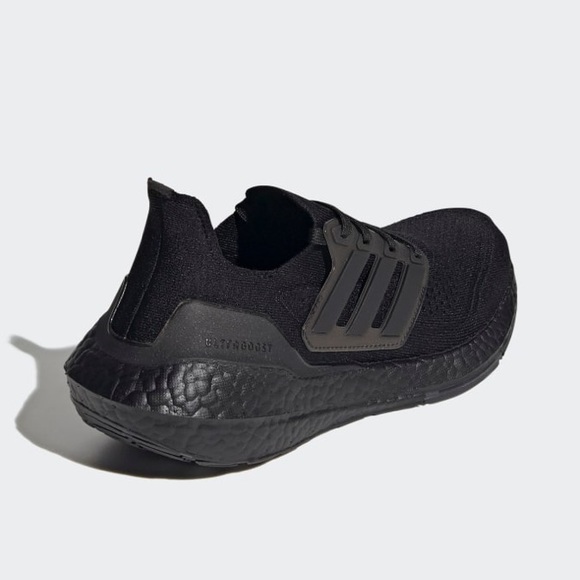 adidas UltraBOOST 21 J Triple Black - Picture 3 of 7